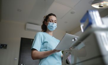 osmotr zhenzhin urologom